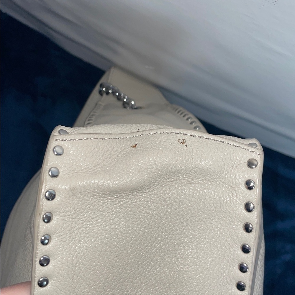 Michael Kors ‘Astor’ Large Leather Hobo - Picture 7 of 15